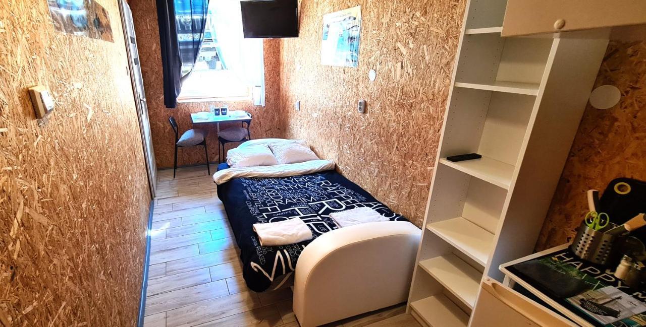 Sub Hel. Budzetowe Pokoje W Domu Z Basenem. Wokol Domu Tylko Natura. Balkon Zbyteczny. Eksteriør bilde