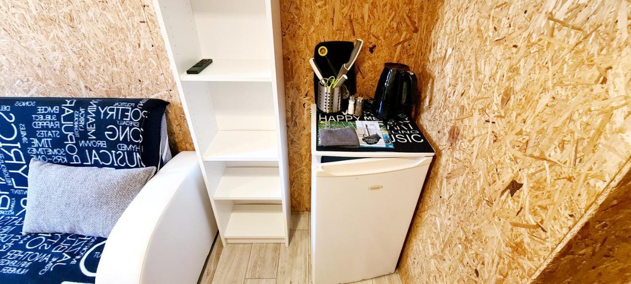 Sub Hel. Budzetowe Pokoje W Domu Z Basenem. Wokol Domu Tylko Natura. Balkon Zbyteczny. Eksteriør bilde