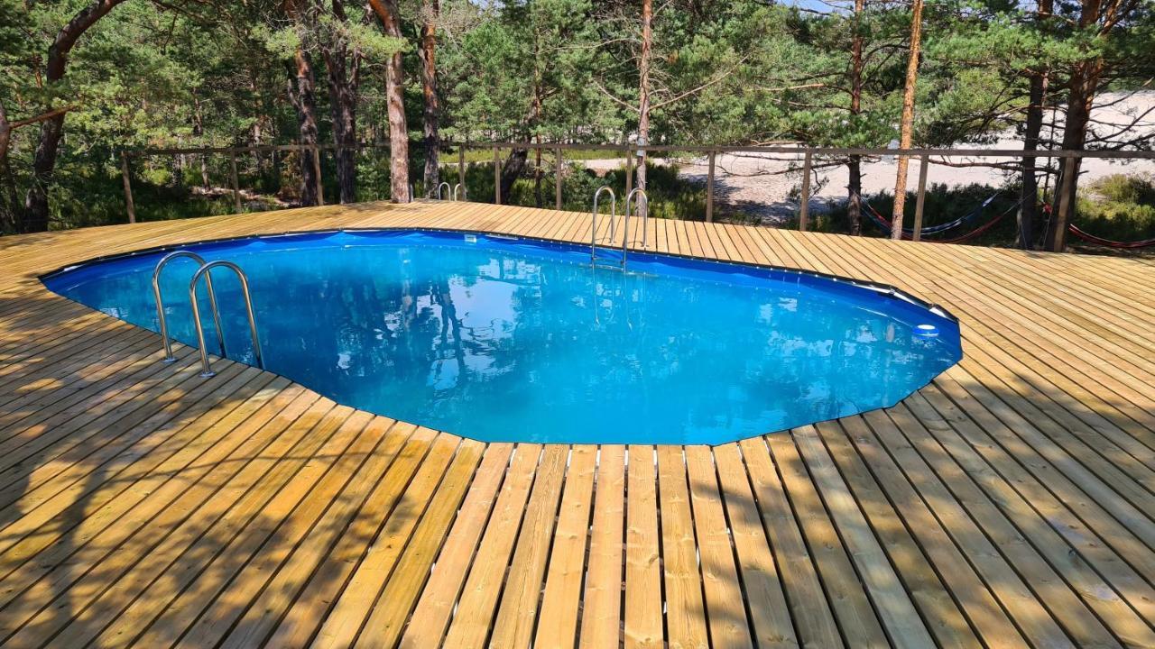 Sub Hel. Budzetowe Pokoje W Domu Z Basenem. Wokol Domu Tylko Natura. Balkon Zbyteczny. Eksteriør bilde