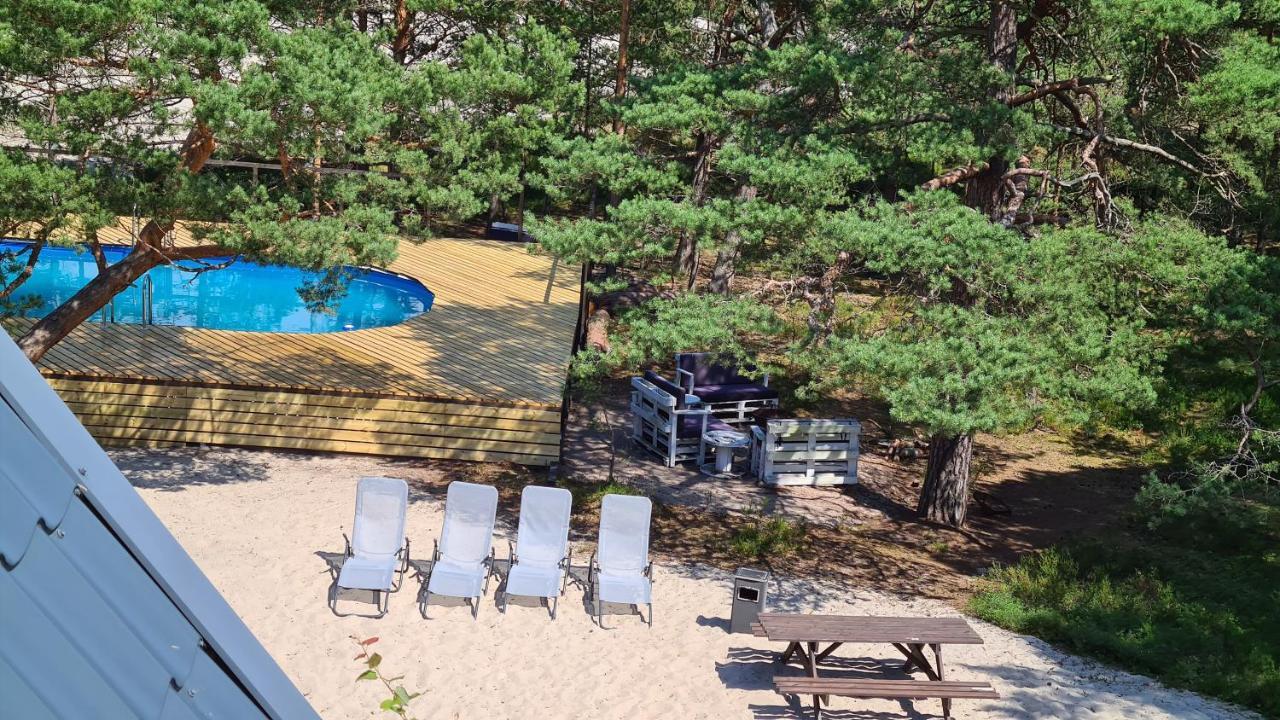 Sub Hel. Budzetowe Pokoje W Domu Z Basenem. Wokol Domu Tylko Natura. Balkon Zbyteczny. Eksteriør bilde